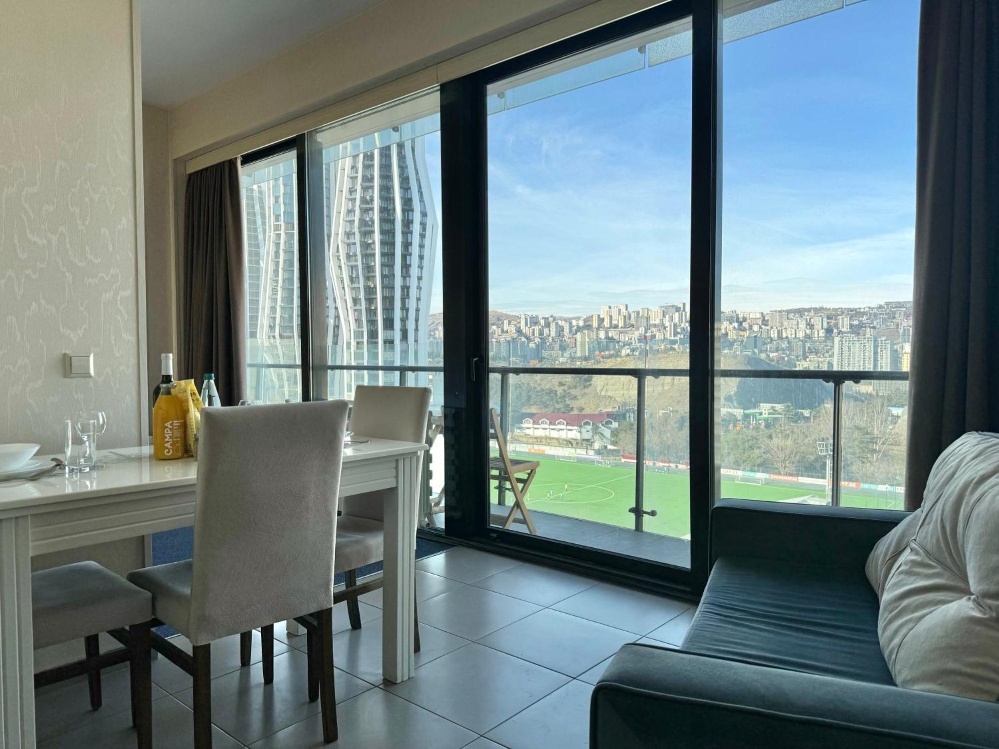 Full Comfort Apartment At Chavchavadze Τυφλίδα Εξωτερικό φωτογραφία